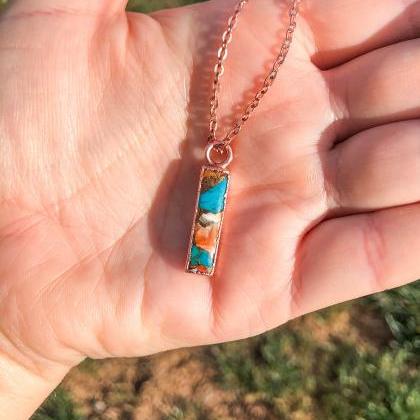 Mojave Turquoise And Spiny Oyster Bar Necklace.